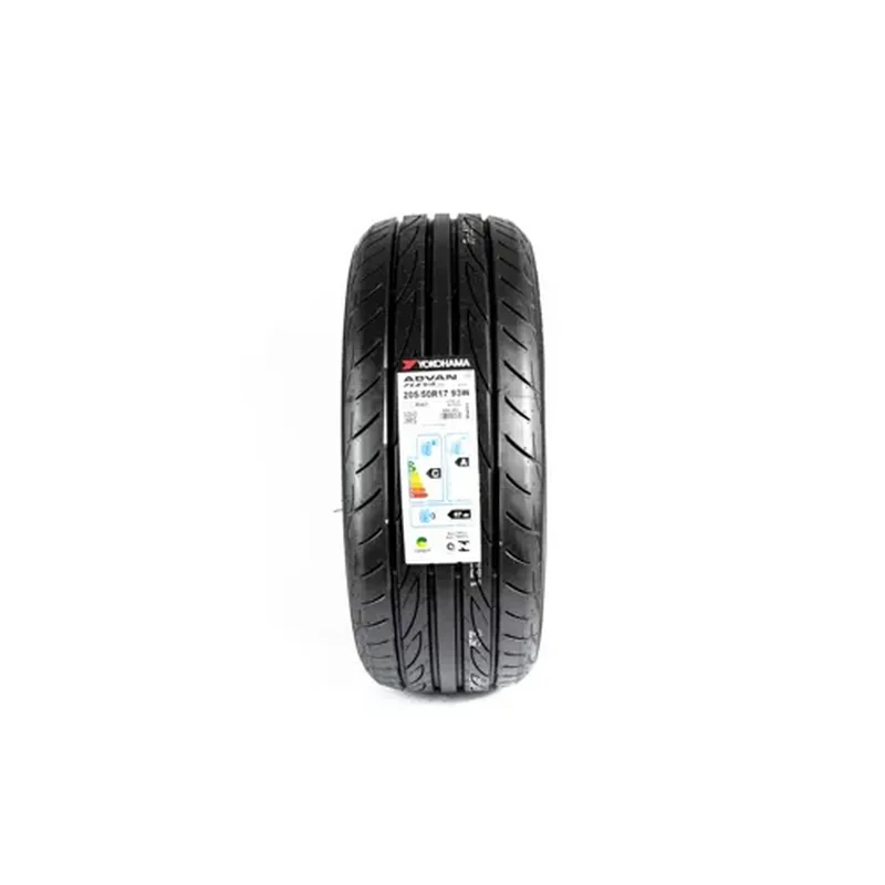 Yokohama Advan Fleva V701 205/50R17
