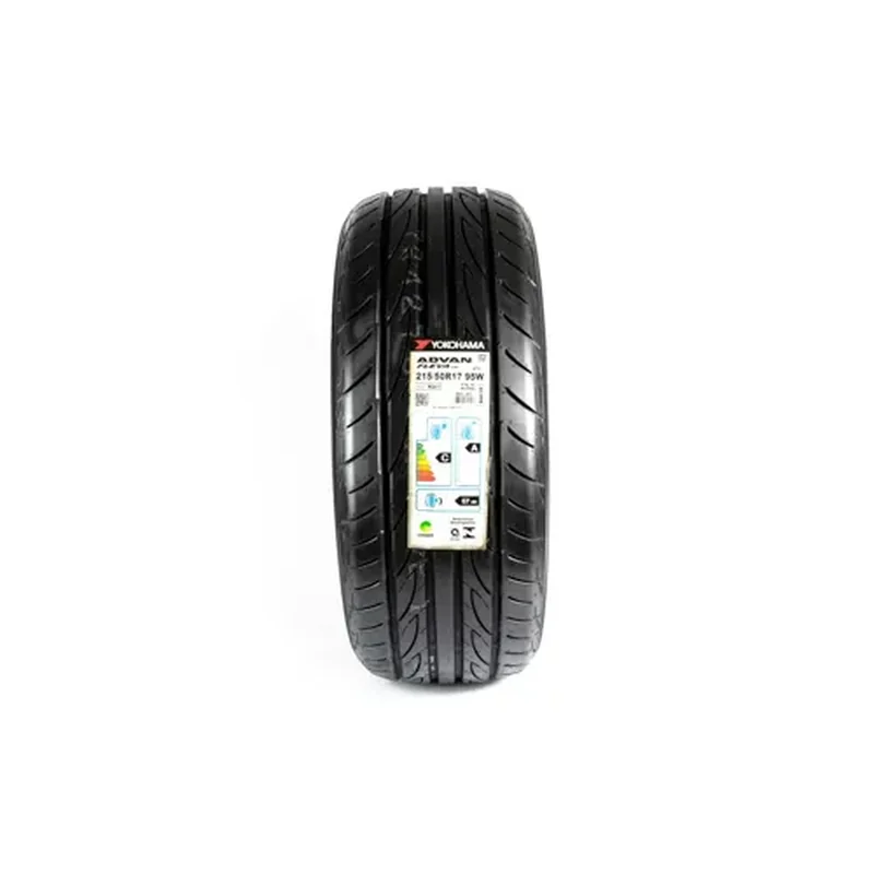 Yokohama Advan Fleva V701 215/50R17