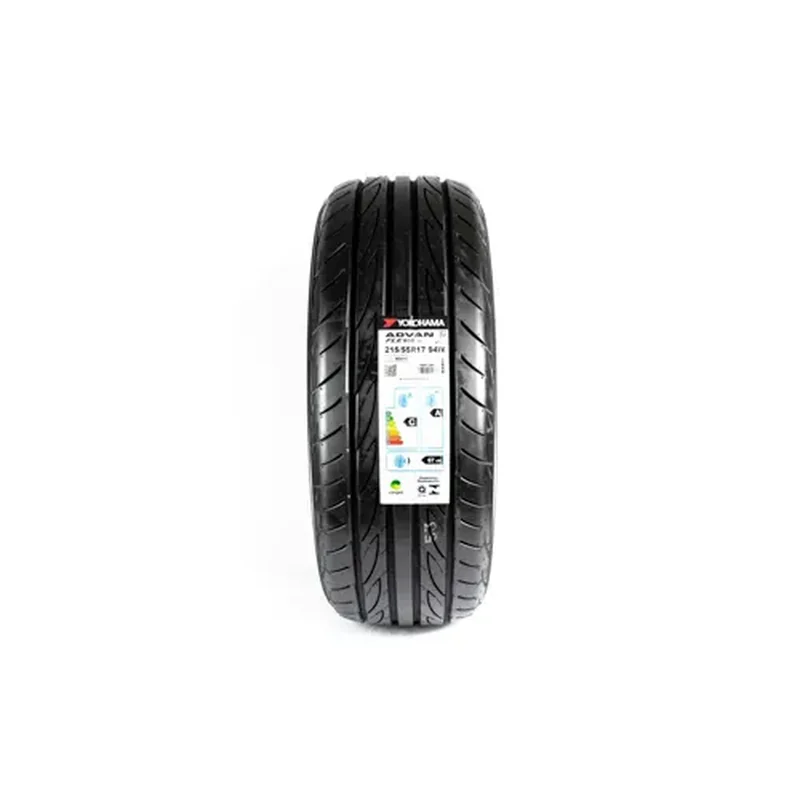 Yokohama Advan Fleva V701 215/55R17