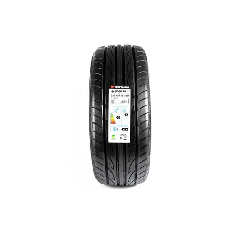 Yokohama Advan Fleva V701 235/45R19