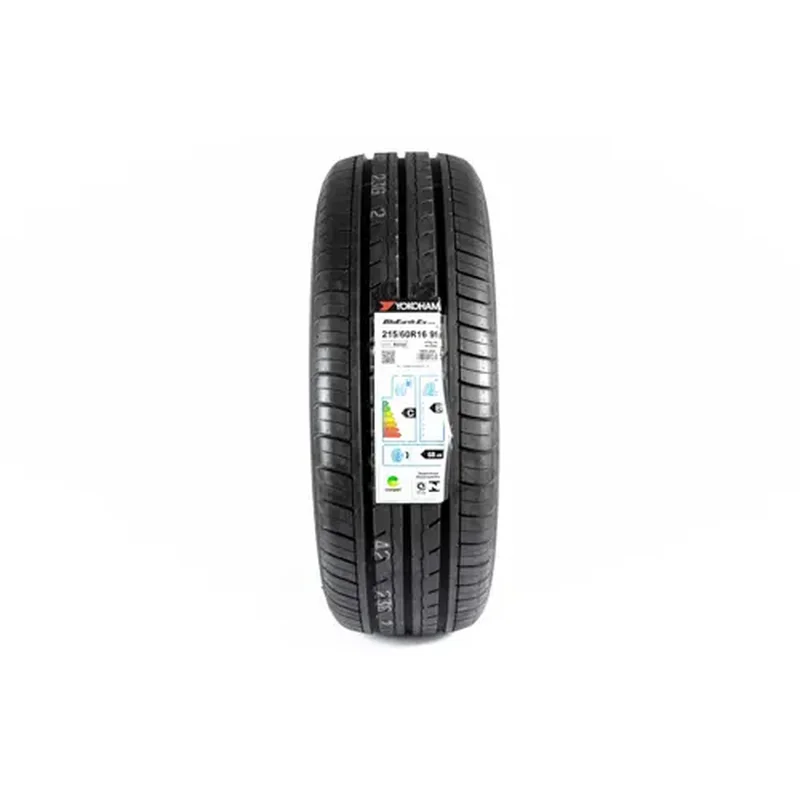 Yokohama BluEarth ES32 215/60R16